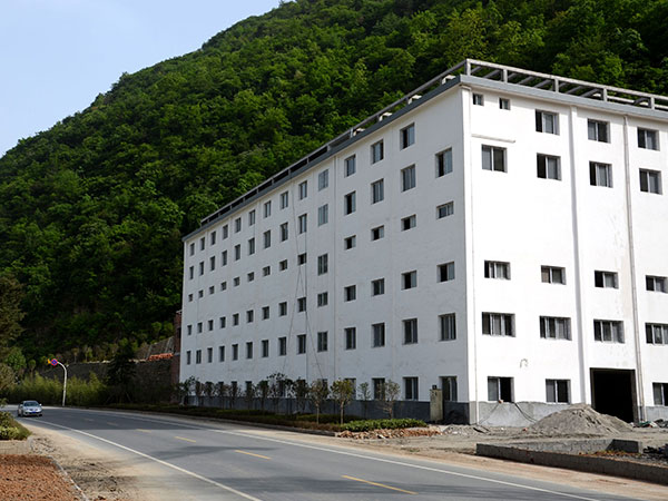 陜西安康白河縣逸酒酒業(yè)紫逸莊園室內(nèi)恒溫泳池水處理工程