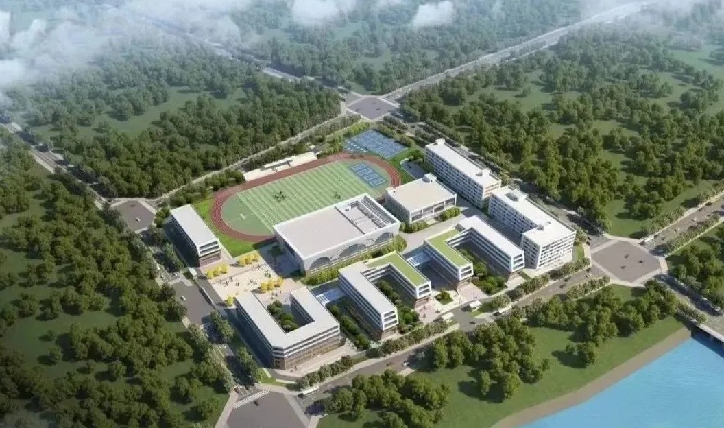 鄭州某外國(guó)語(yǔ)新校區(qū)泳池設(shè)備及校區(qū)淋浴熱水設(shè)備緊張施工中！